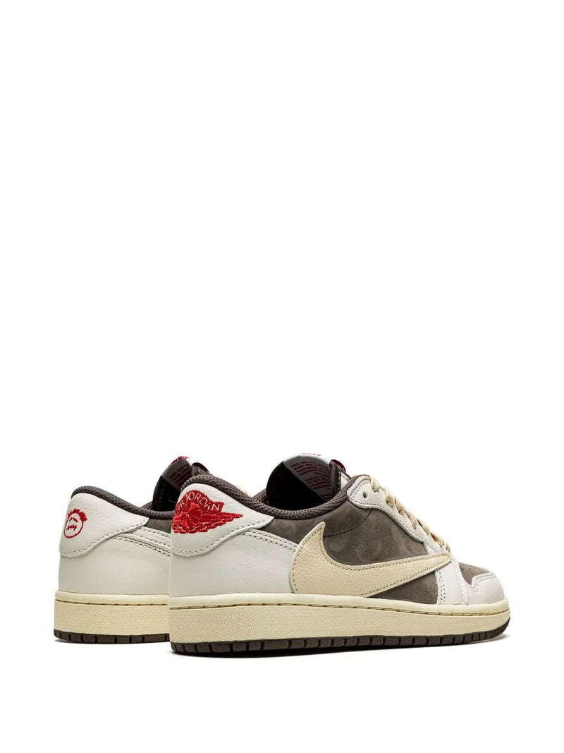 Tênis x Travis Scott Air Jordan 1 Low OG