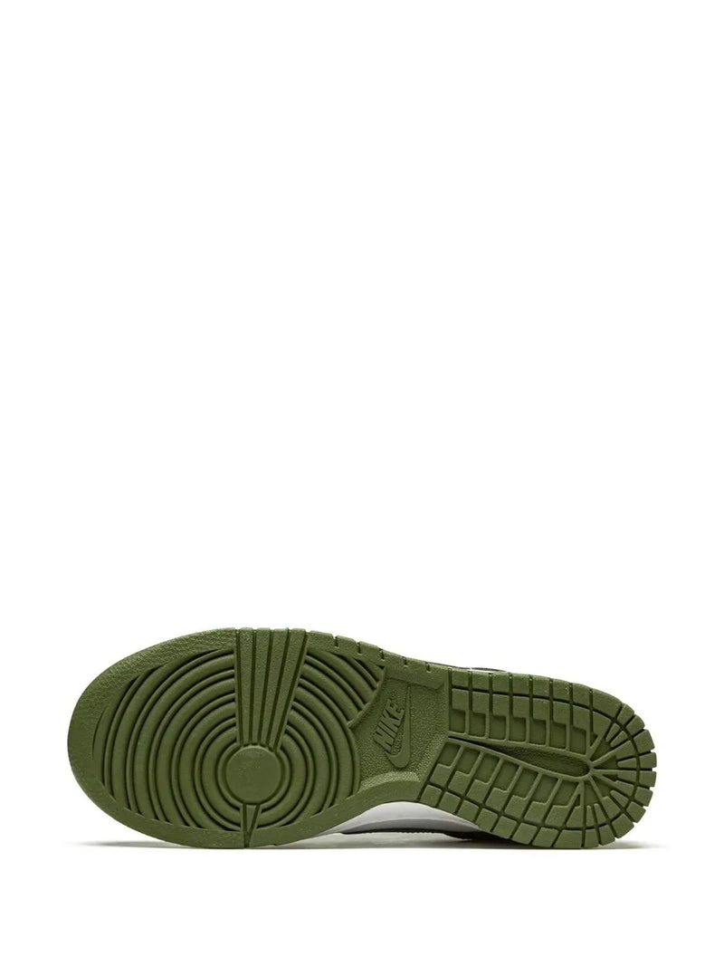 Tênis Dunk Low "Medium Olive"