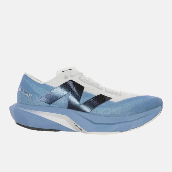 Tênis New Balance Fuelcell Rebel V4