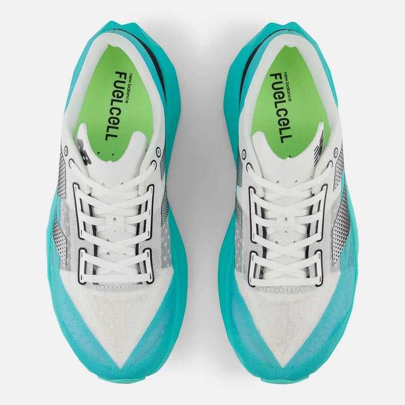 Tênis New Balance Fuelcell Rebel V4